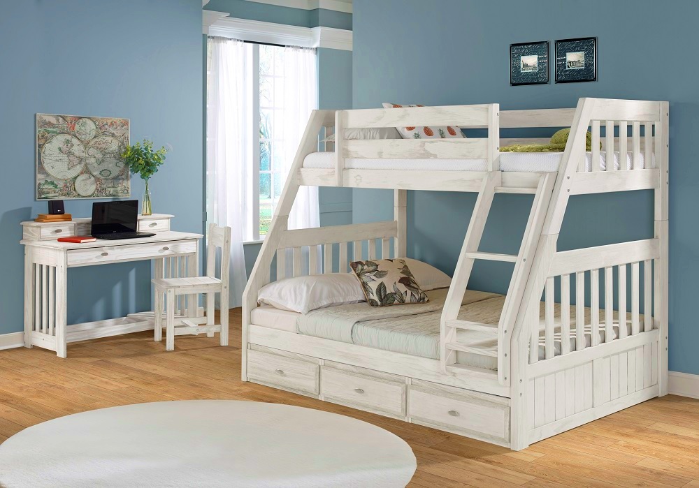 Can the ladder be moved to the other end of the bed?